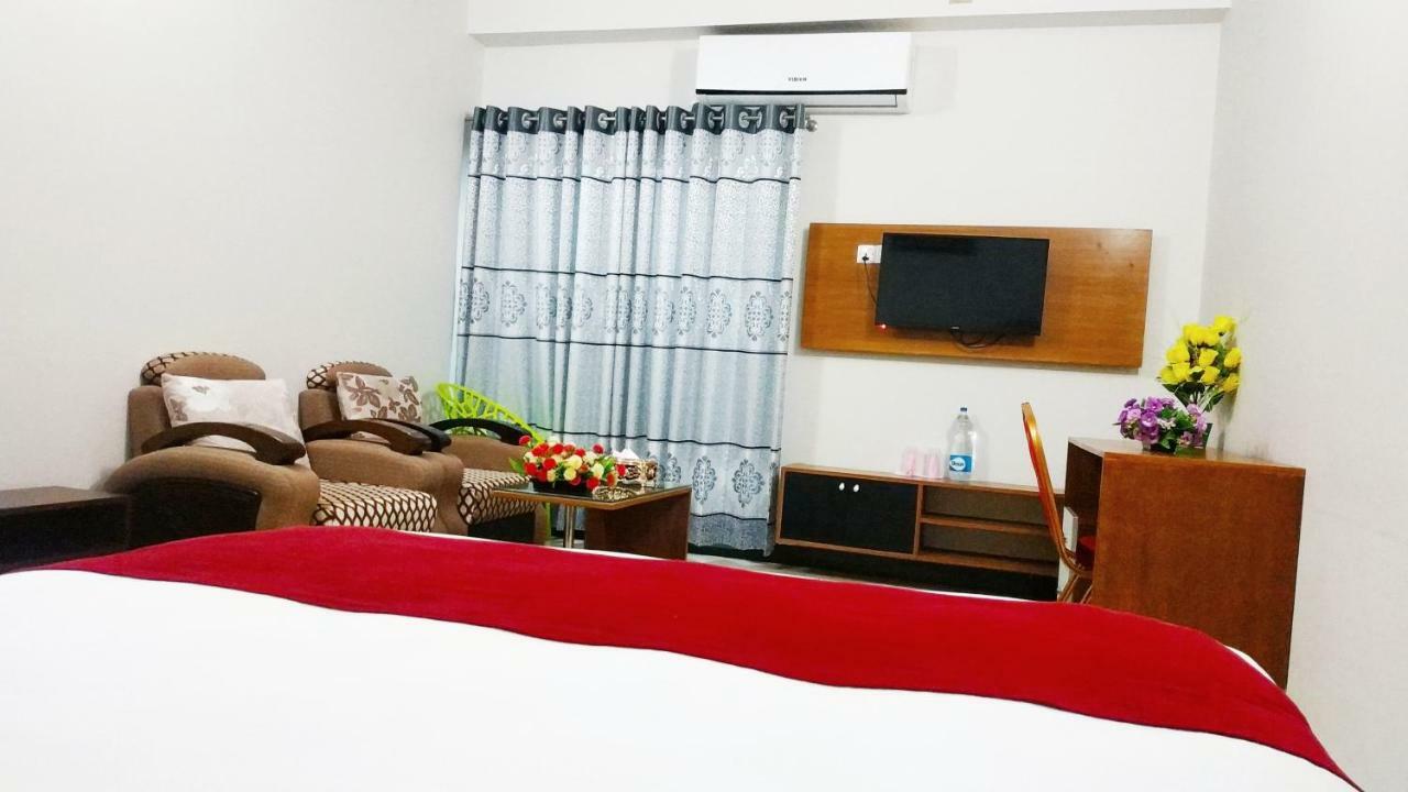 Hotel Khan Palace กัวกาตา ภายนอก รูปภาพ